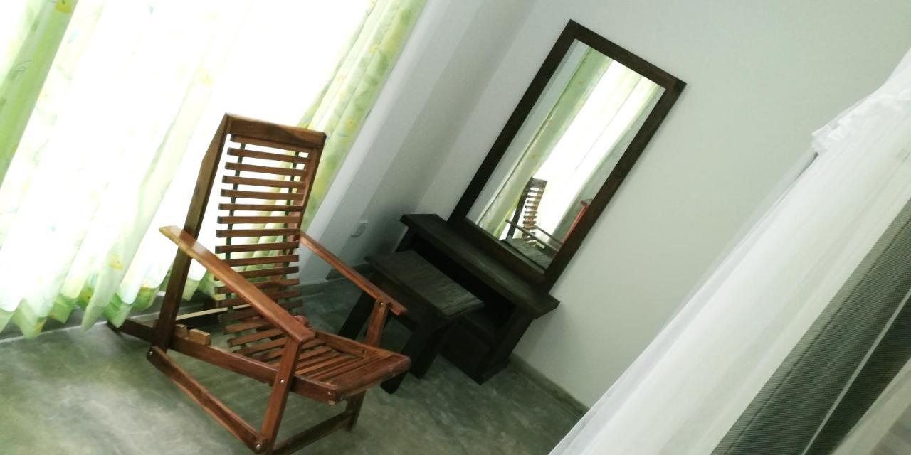 Hotel Ocean Voyage Tangalle Esterno foto