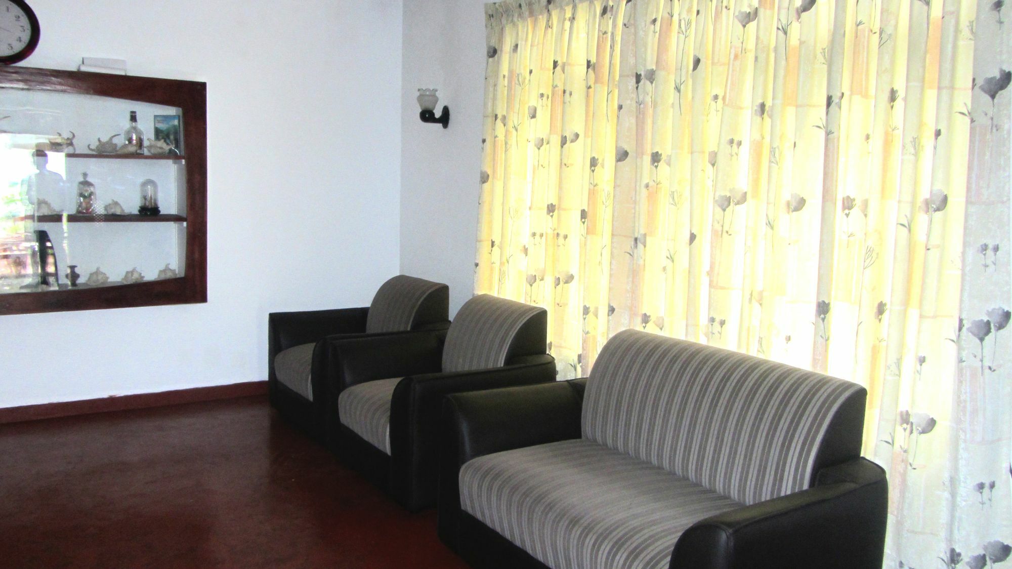 Hotel Ocean Voyage Tangalle Esterno foto